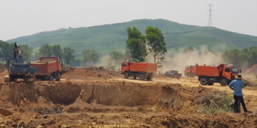 Thừa Thiên – Huế: Vì sao tiếp tục hoãn đấu giá mỏ đất ở xã Lộc Bình?