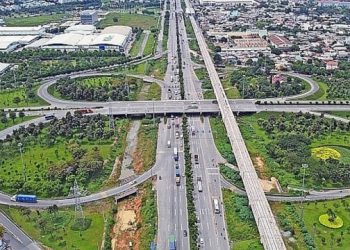 Khẩn trương tìm nguồn cát đắp nền đường cho dự án xây dựng Vành đai 3 Thành phố Hồ Chí Minh