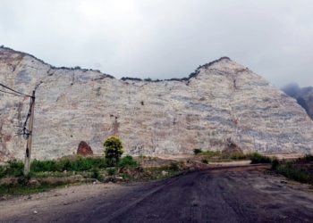 Hải Dương: Đóng cửa mỏ khoáng sản đá vôi Áng Dâu