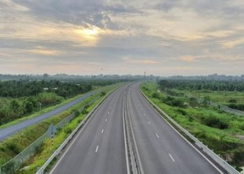 Dự án đường bộ cao tốc Châu Đốc – Cần Thơ – Sóc Trăng giai đoạn 1: Khẩn trương điều phối nguồn vật liệu san lấp