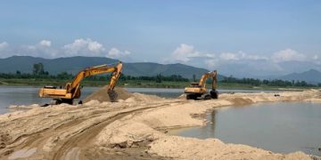 Hà Nội: Tổ chức đấu giá quyền khai thác 3 mỏ cát