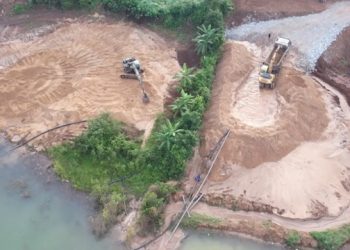 Gia Lai: “Núp bóng” nạo vét lòng hồ thủy điện Ialy để khai thác cát trái phép