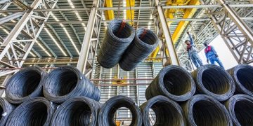 Hòa Phát cung cấp ra thị trường 709.000 tấn thép trong tháng 11