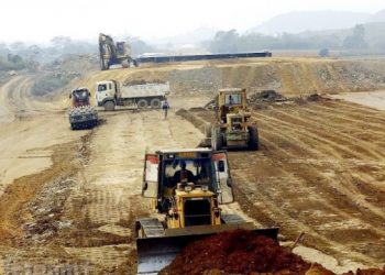 Bộ Giao thông vận tải kiến nghị sớm cấp mới 9 mỏ vật liệu để đẩy tiến độ Dự án cao tốc Cần Thơ-Cà Mau