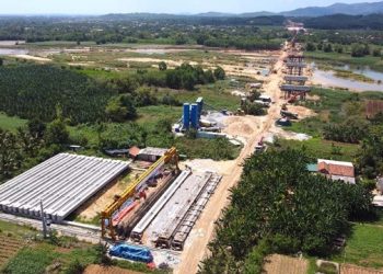 Quảng Ngãi cấp chỉ định mỏ cát cho Tập đoàn Đèo Cả