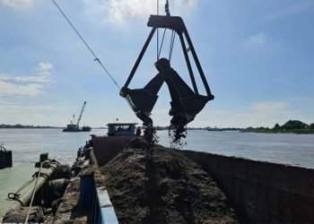 Hà Nội: Kiểm tra vụ đấu giá 3 mỏ cát gấp cả trăm lần giá khởi điểm